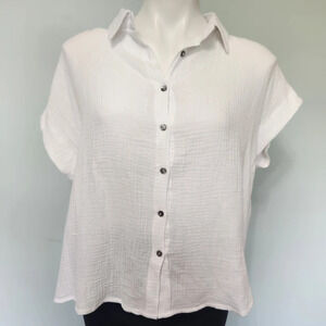 Faroro White Button Down High Low Top